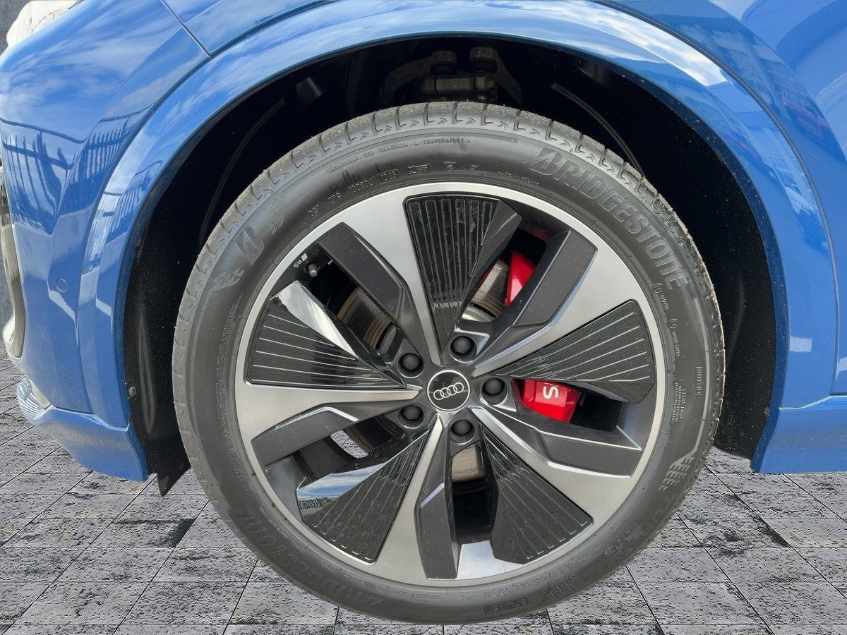 Audi SQ6 e-tron - Bild 8