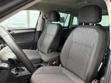 Volkswagen Tiguan MoveR.Kamera1.HandCarPlaySHZ V+HLED