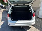 Volkswagen VW Golf Sportsvan Comfortline 1.4 TSI 150 PS  - Benzin Kleinwagen mit Anhängerkupplung