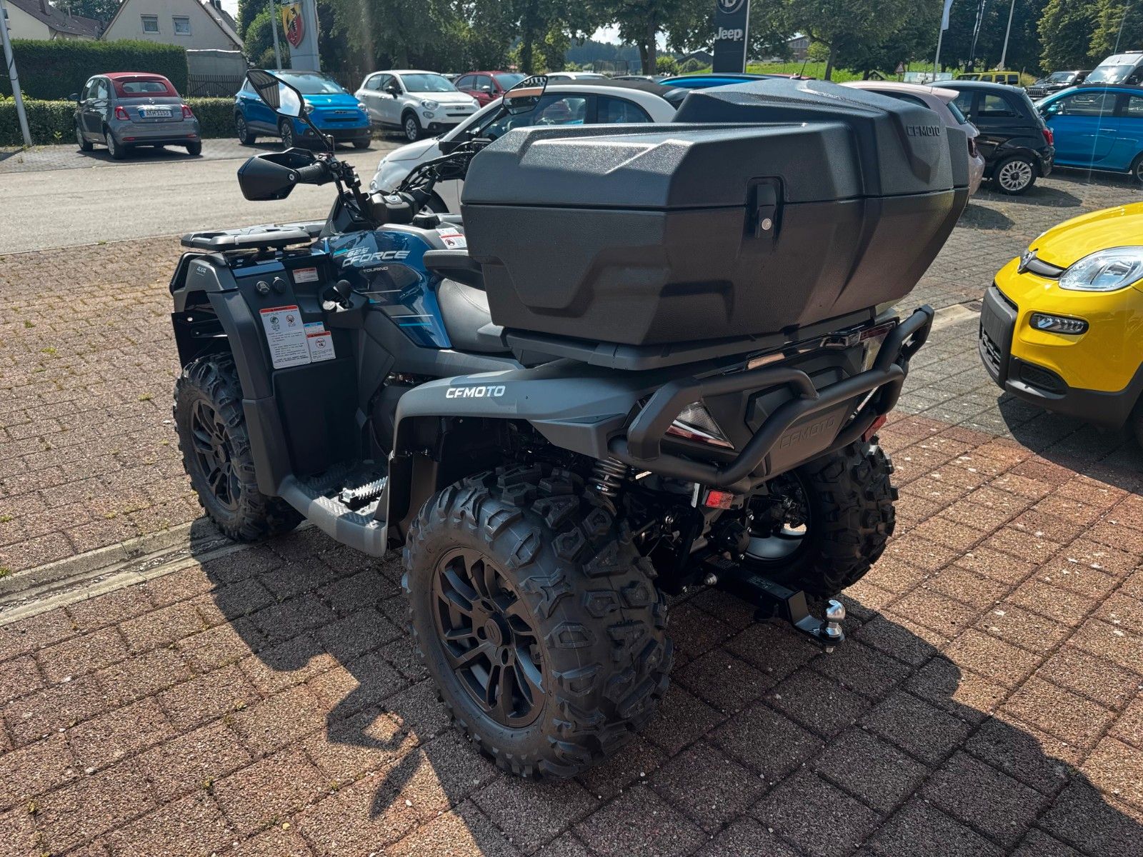 Fahrzeugabbildung CFMOTO CFORCE 625 Touring 4X4 KOFFER AHK USB SEILWINDE