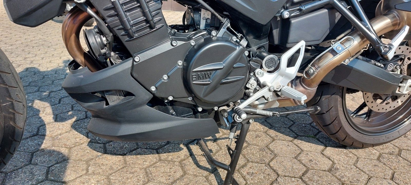 Fahrzeugabbildung BMW F 800 R  inkl  Koffersatz   nur 8500 KM