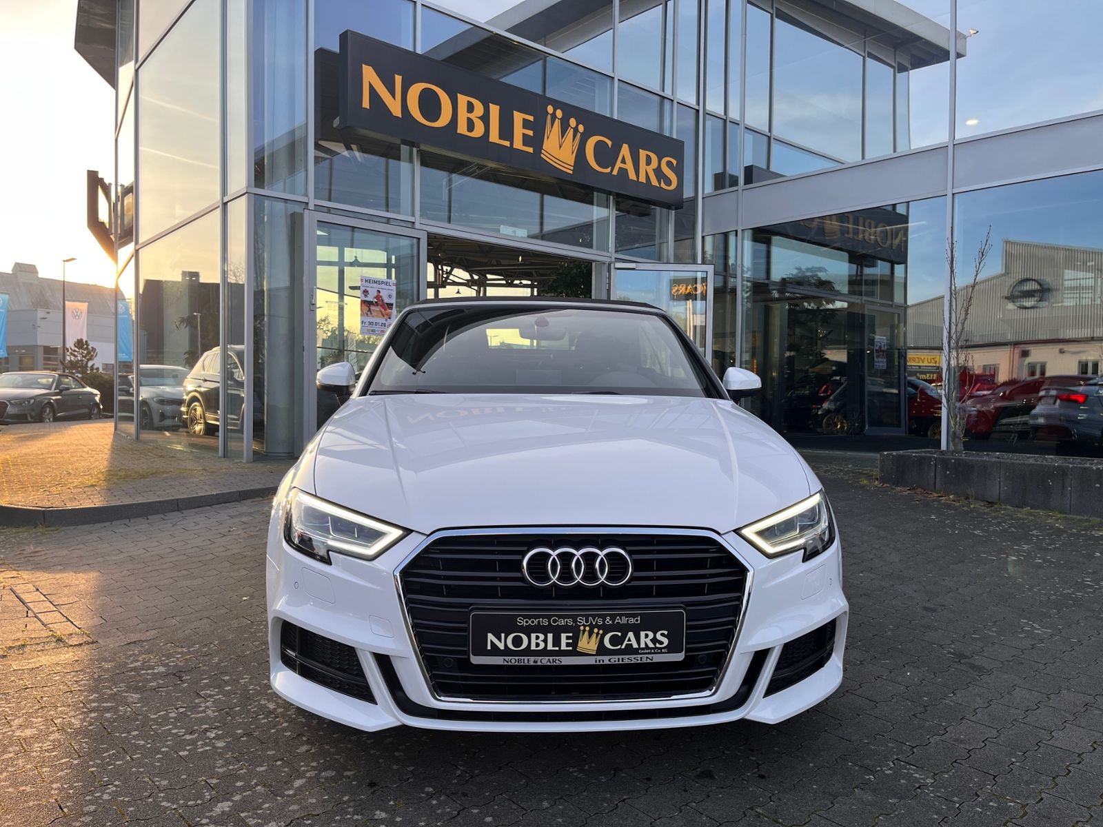 Fahrzeugabbildung Audi A3 Cabriolet 35 TFSI S-Line LED NAVI SHZ