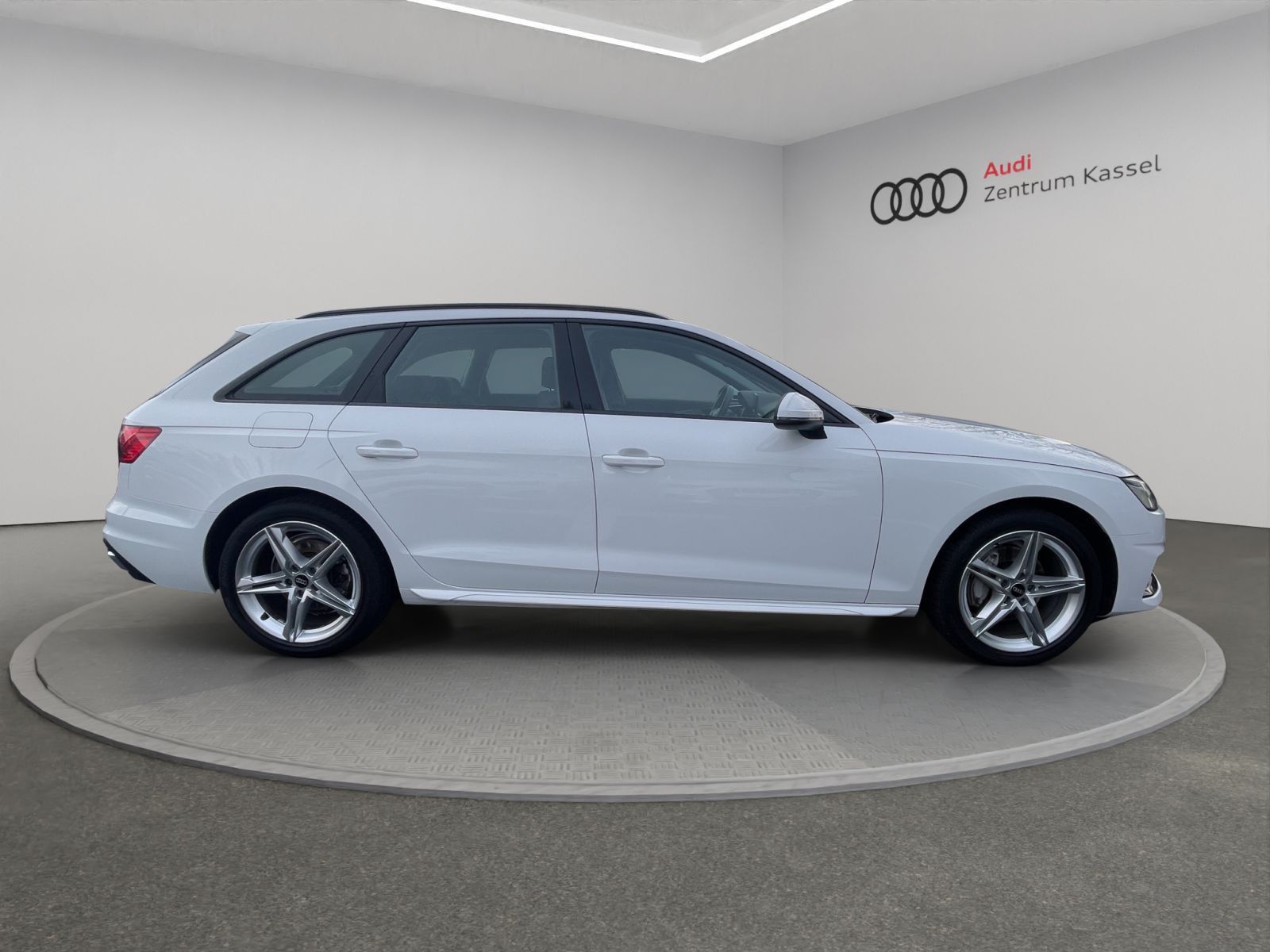 Audi A4 - Bild 9