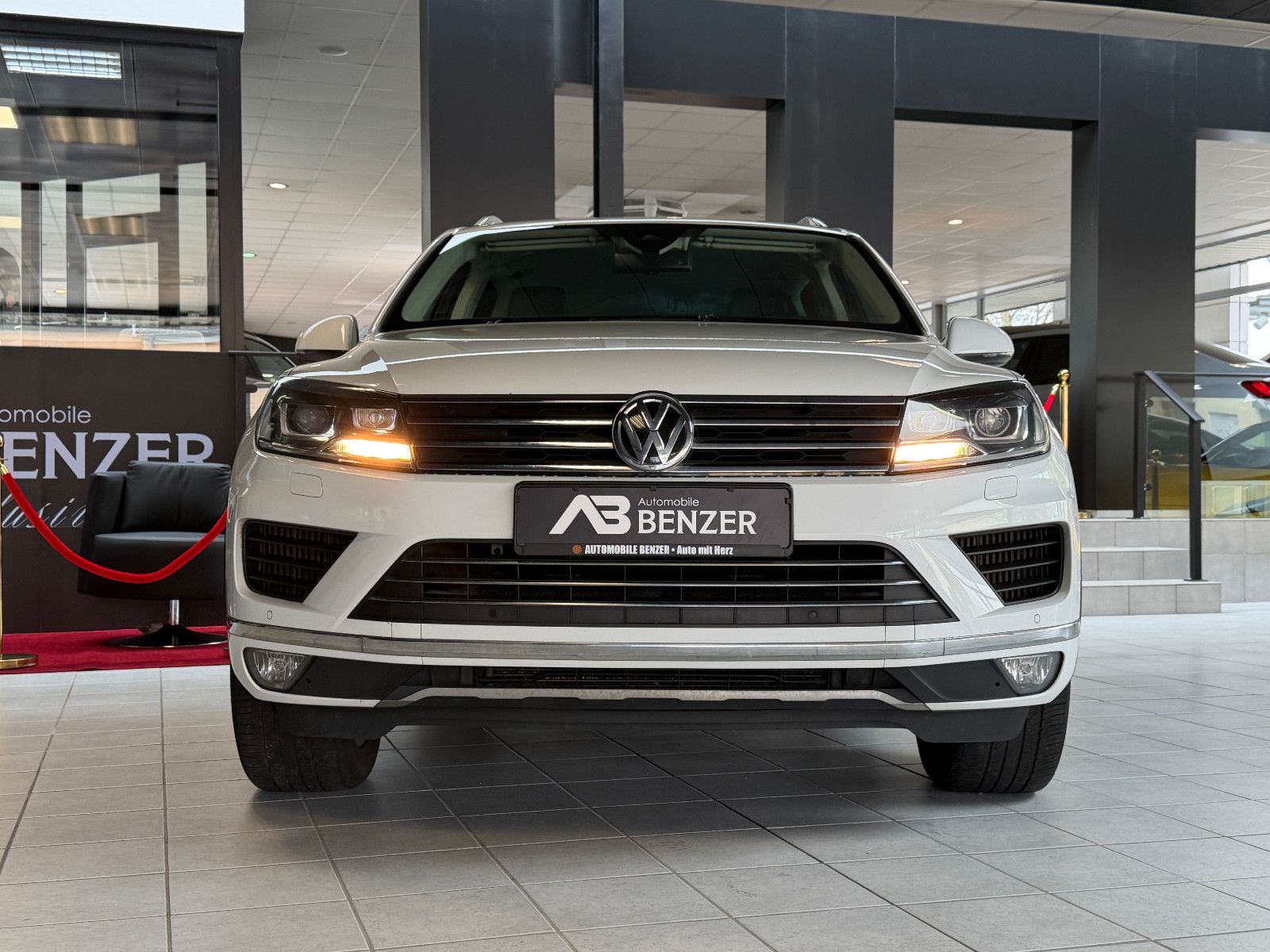 Fahrzeugabbildung Volkswagen Touareg V6 TDI BMT/Terrain Tech 4Mot/NAVI/LEDER