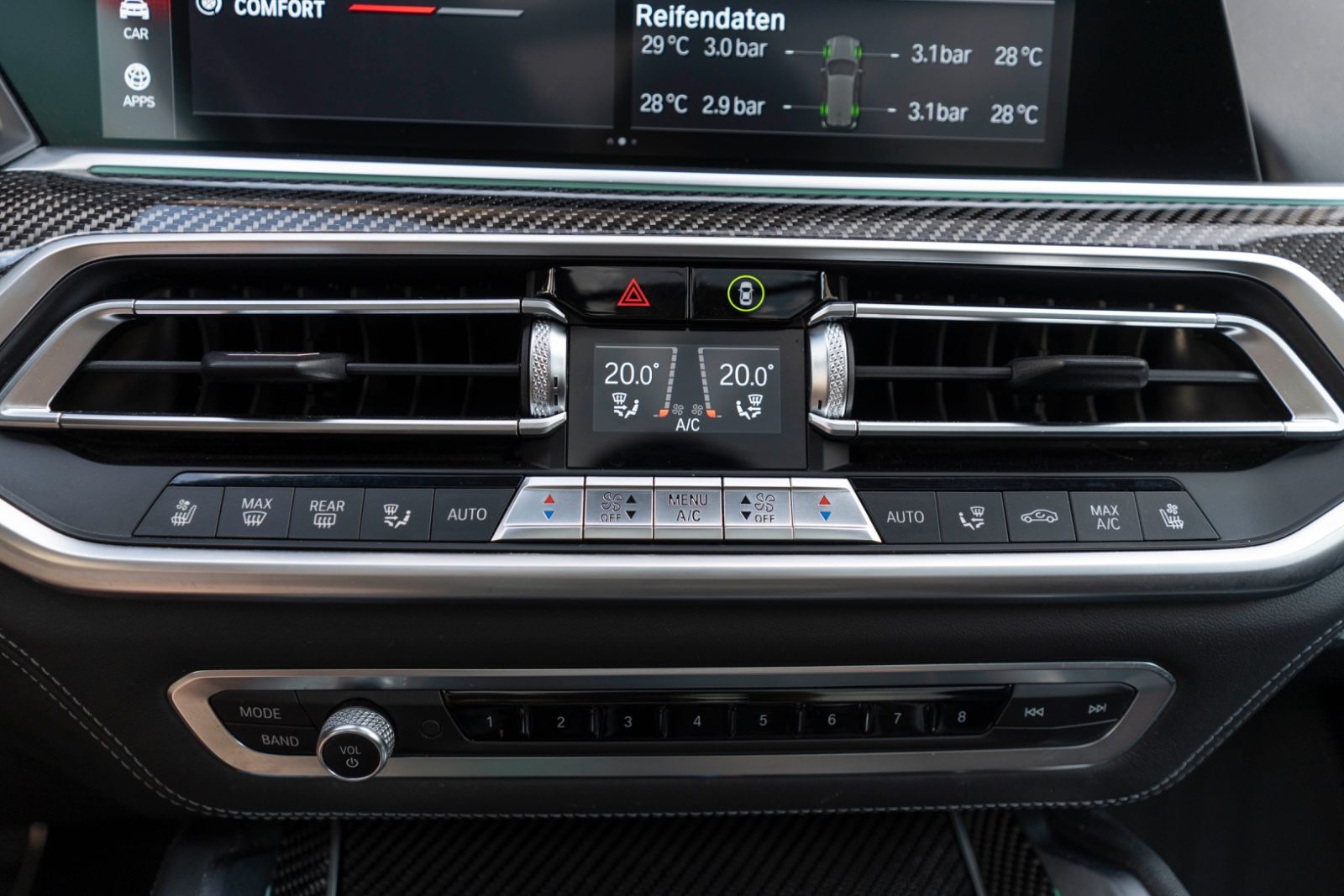 Fahrzeugabbildung BMW X5 M Competition B&W LASER HUD 360° PANO ACC