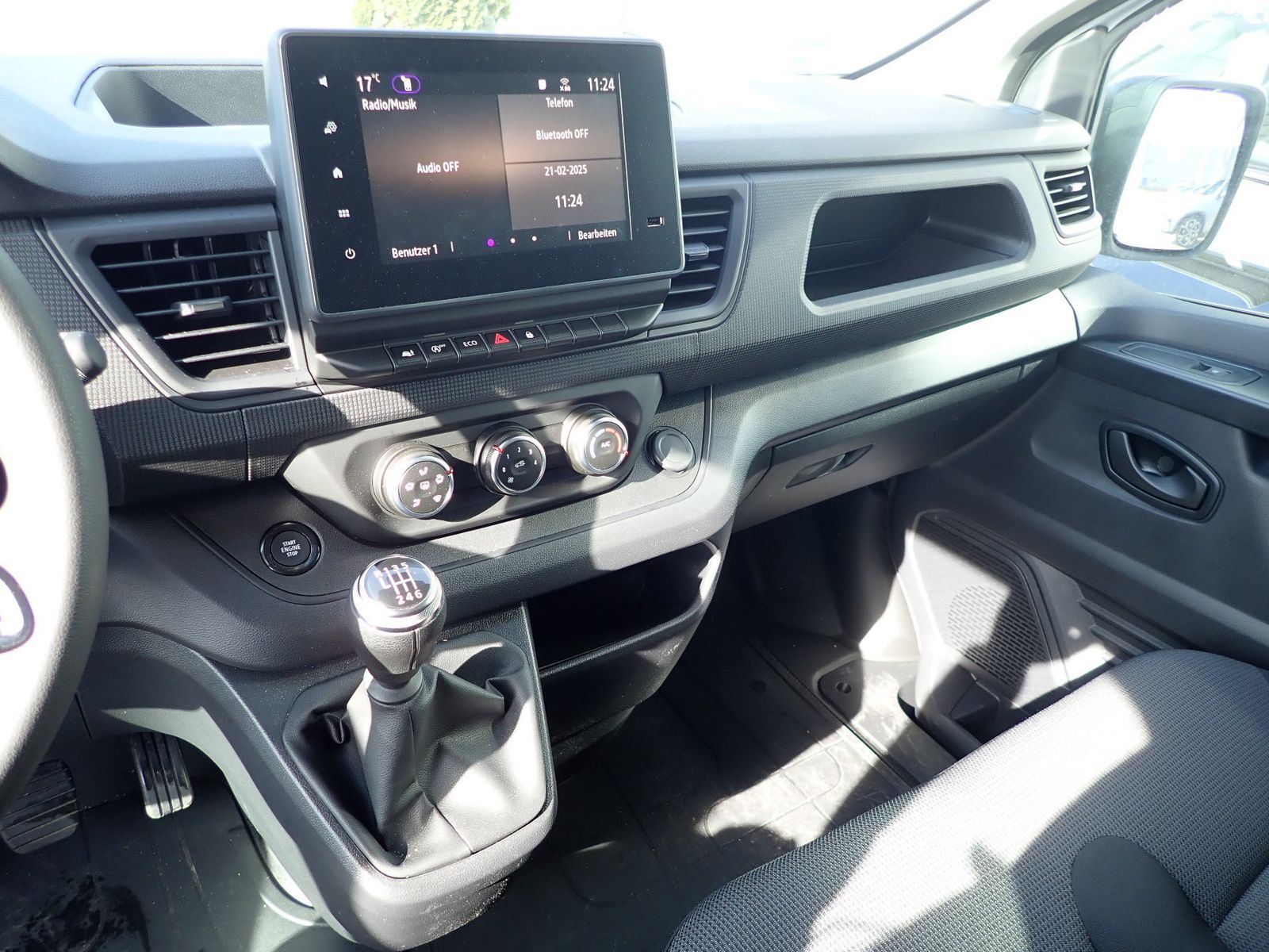 Fahrzeugabbildung Renault Trafic Lkw Komfort L1H1 3,0t Blue dCi 130 MY24