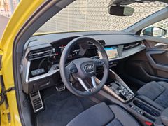 Fahrzeugabbildung Audi S3 Limousine qu MAGNETIC RIDE ACC PANO LM19