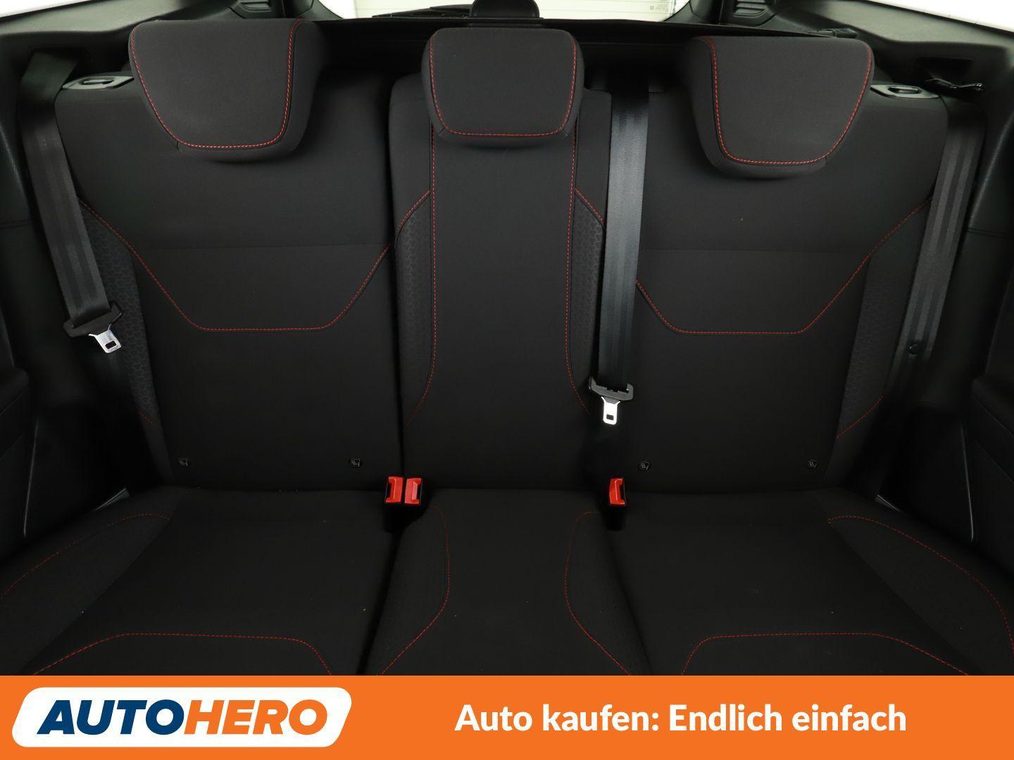 Ford Focus 1.0 EcoBoost ST-Line Aut*NAVI*TEMPO*CAM*