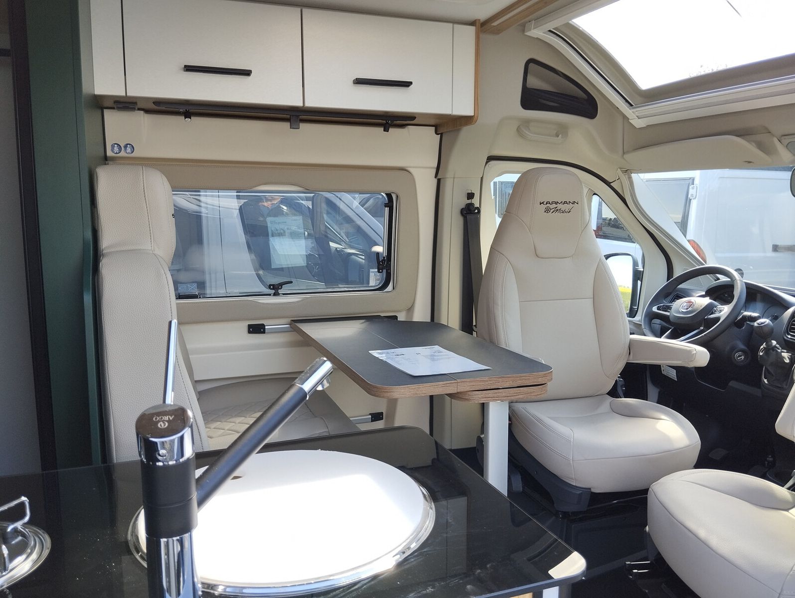 Fahrzeugabbildung Karmann Dexter 581 Alufelgen 16 Zoll und Concept Paket