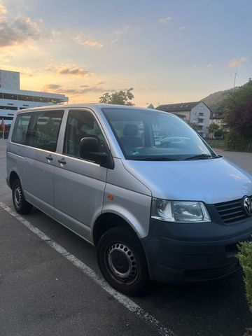 Volkswagen VW T5 Caravelle Transporter!!