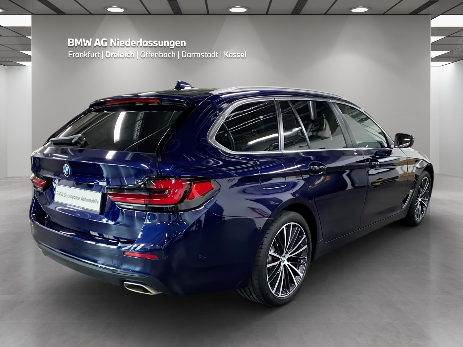 BMW 520d LiveCockpitProf Head-Up Kamera Pano.Dach imagem 3