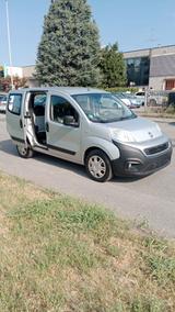 Fiat Fiorino Professional Combi 1.3 multijet II - silberne Fiat Fiorino