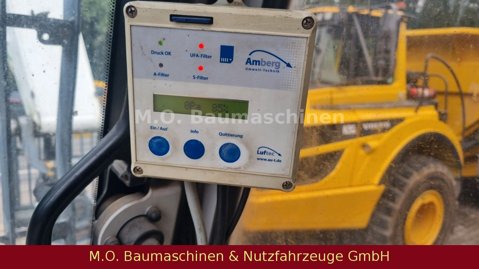 Fahrzeugabbildung Sennebogen 821 E Greifer/ AC / ZSA /Umschlagbagger