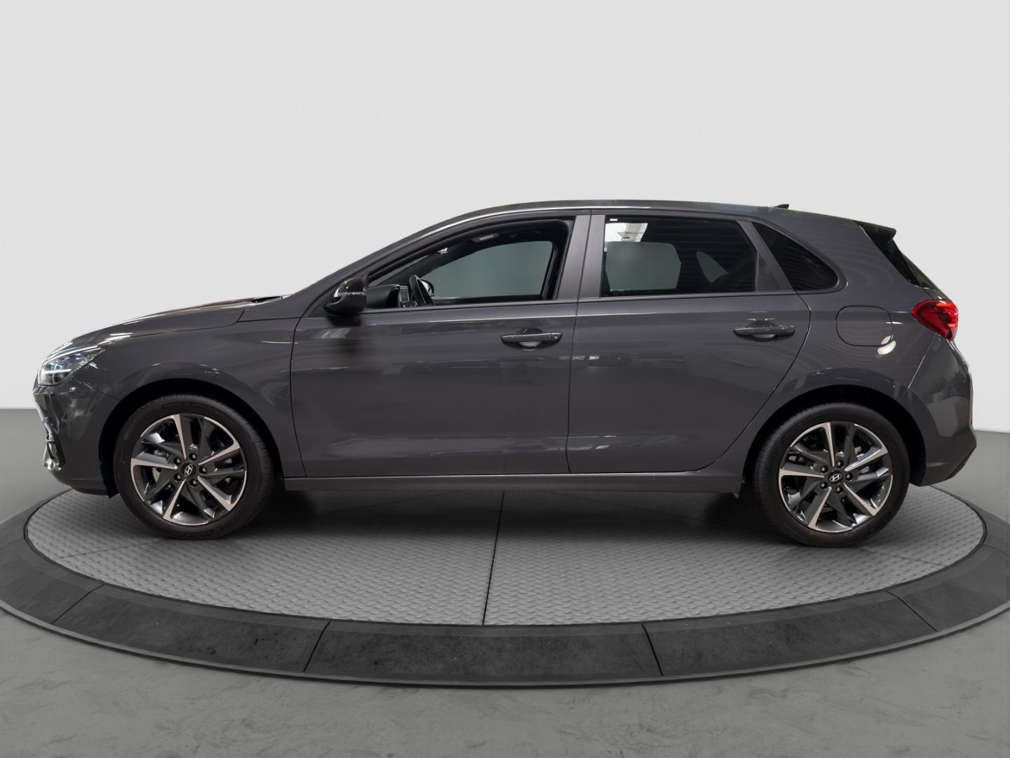 Hyundai i30 1.0 T-GDI TREND DIGITALES COCKPIT DAB CAM