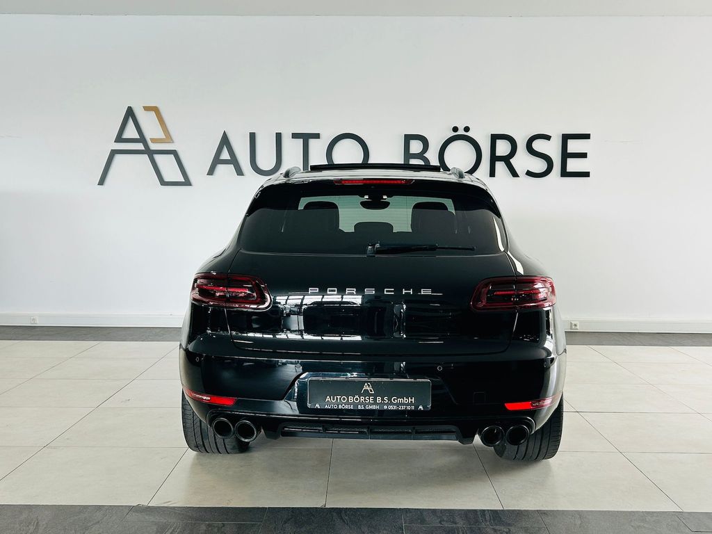 Porsche Macan Turbo*SPORT-CHRONO*LUFT*PANO*STHZG*AHK