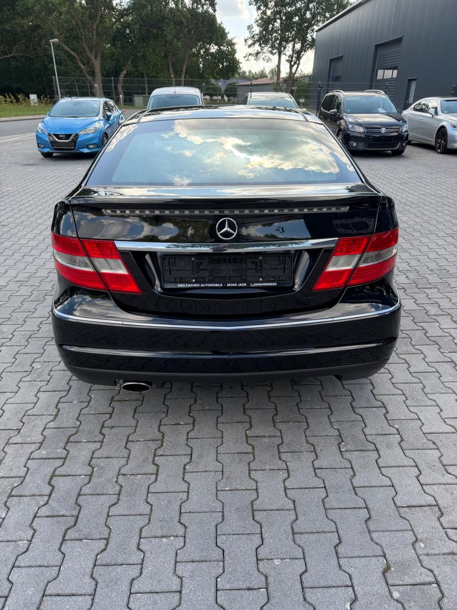 Mercedes-Benz CLC 200 Kompressor*XENON*PANO*TÜV NEU*6 GANG