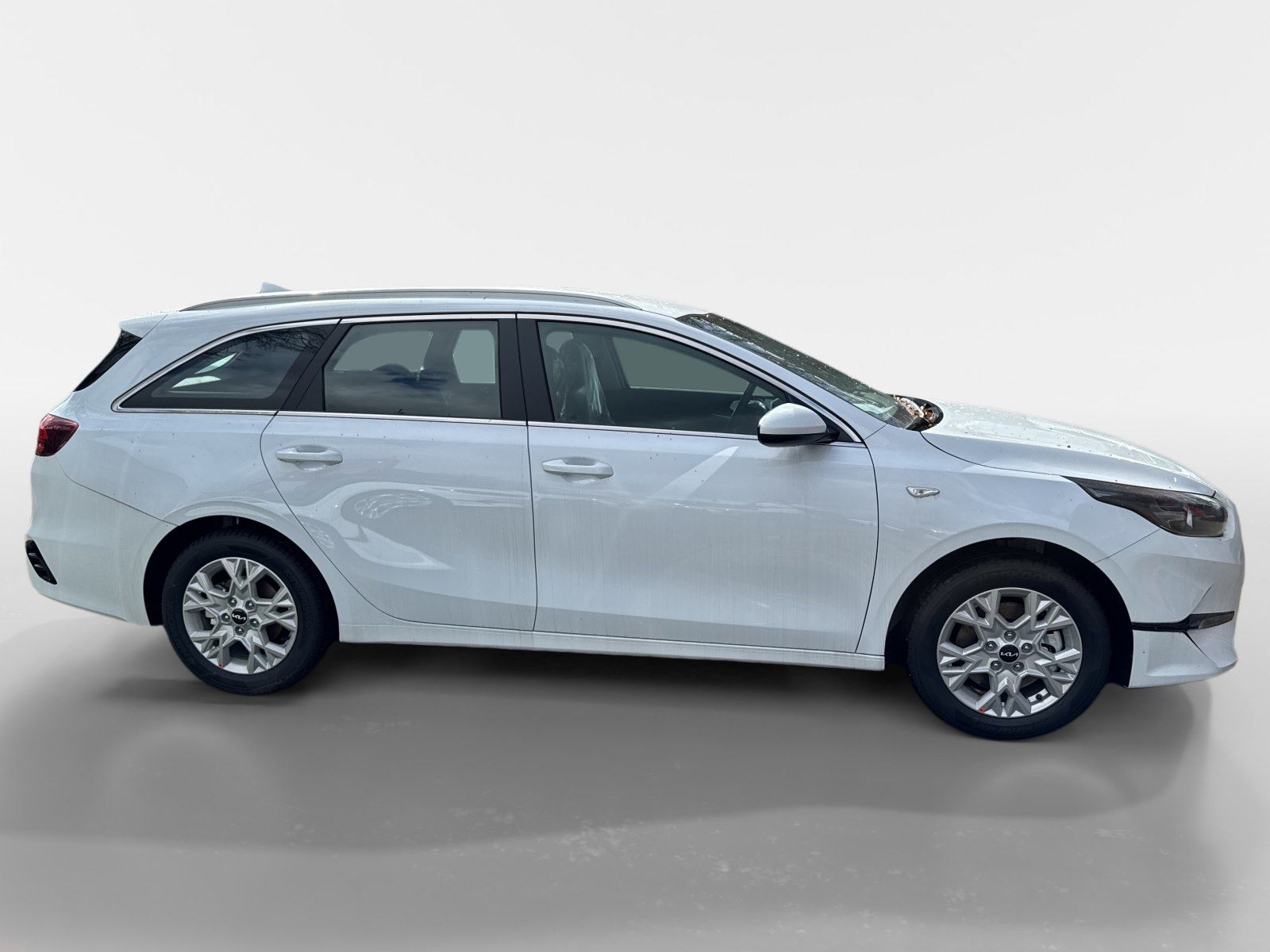 Kia cee'd Sporty Wagon _SW 1.5T 140 VIS KOMF+ (NA Vi imagem 3