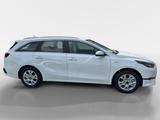 Kia Ceed _SW 1.5T 140 VIS KOMF+ (NA Vision - Kia: Allradantrieb