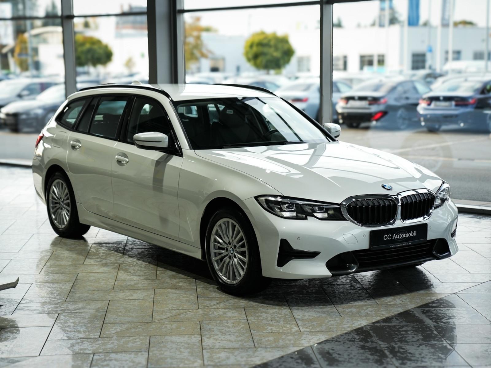 BMW 320d xDrive Touring Sport Line