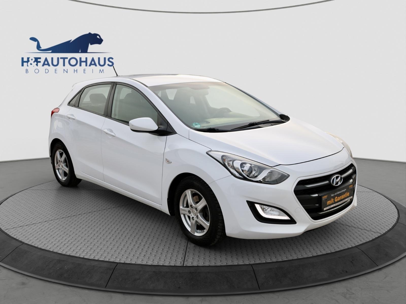 Hyundai i30 blue Classic 1,4 /1-HAND/8 FACH/SHZ/TÜV NEU