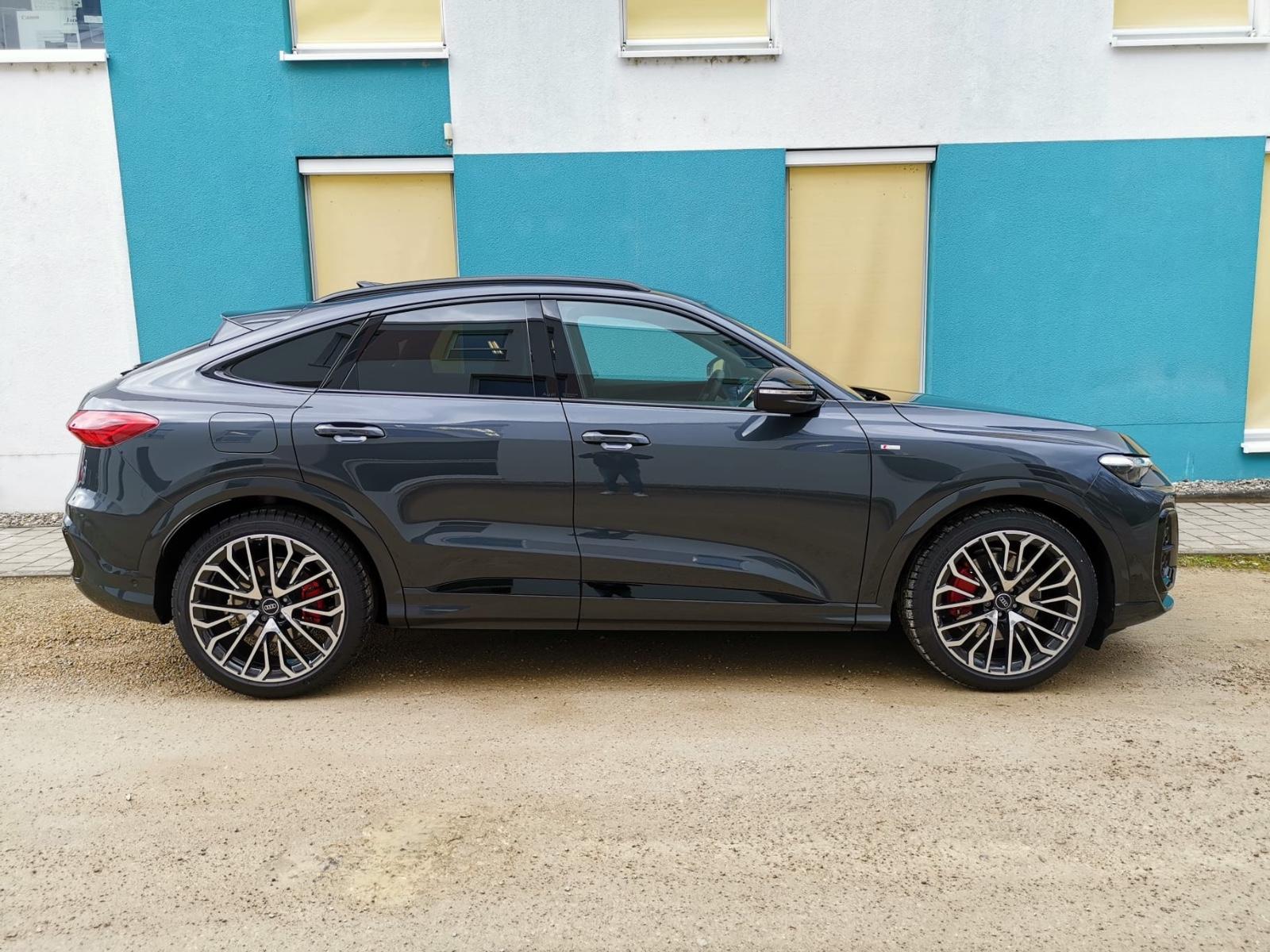 Audi Q5 Sportback 2.0TDI/NEU/HeadUp/3xDIS/21/B&O/VOLL