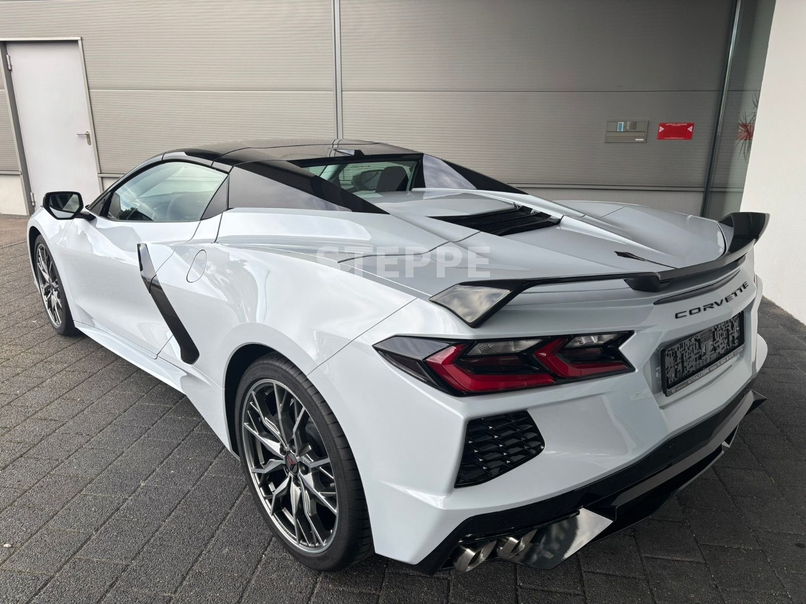 Corvette C8 Stingray Convertible 3LT Europamodell STEPPE