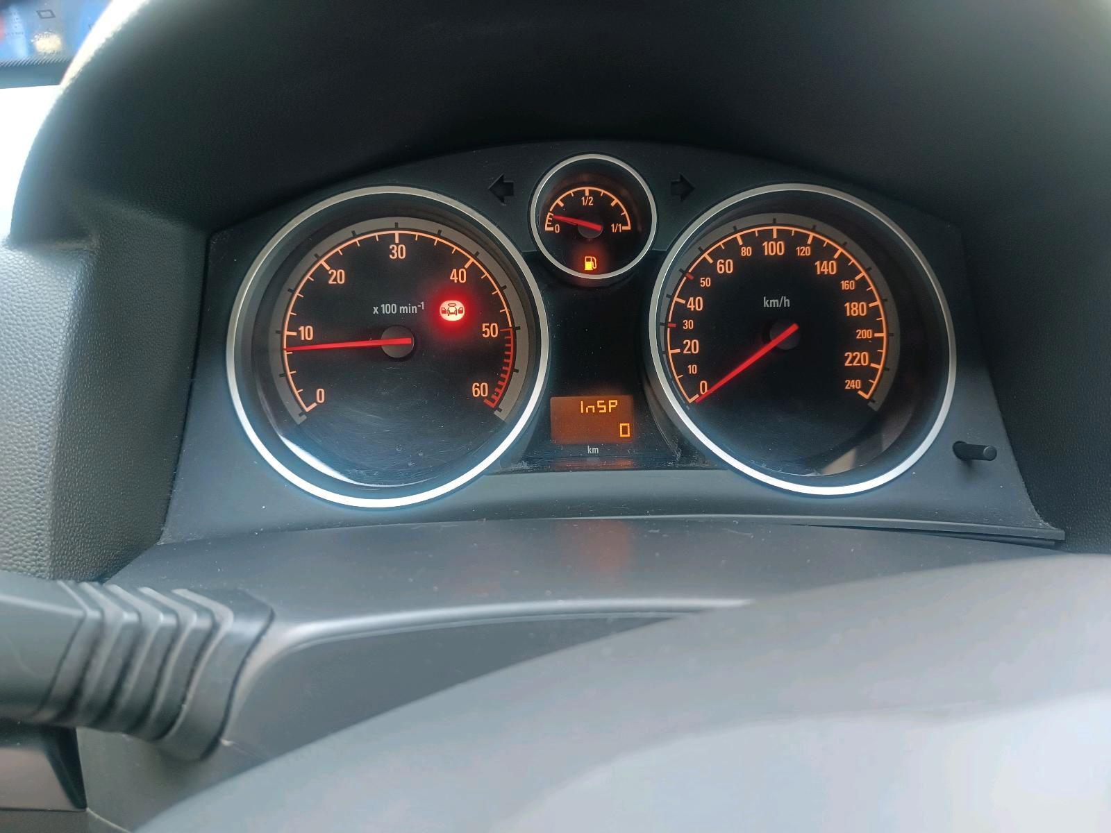 Opel Astra 2007 — photo 9