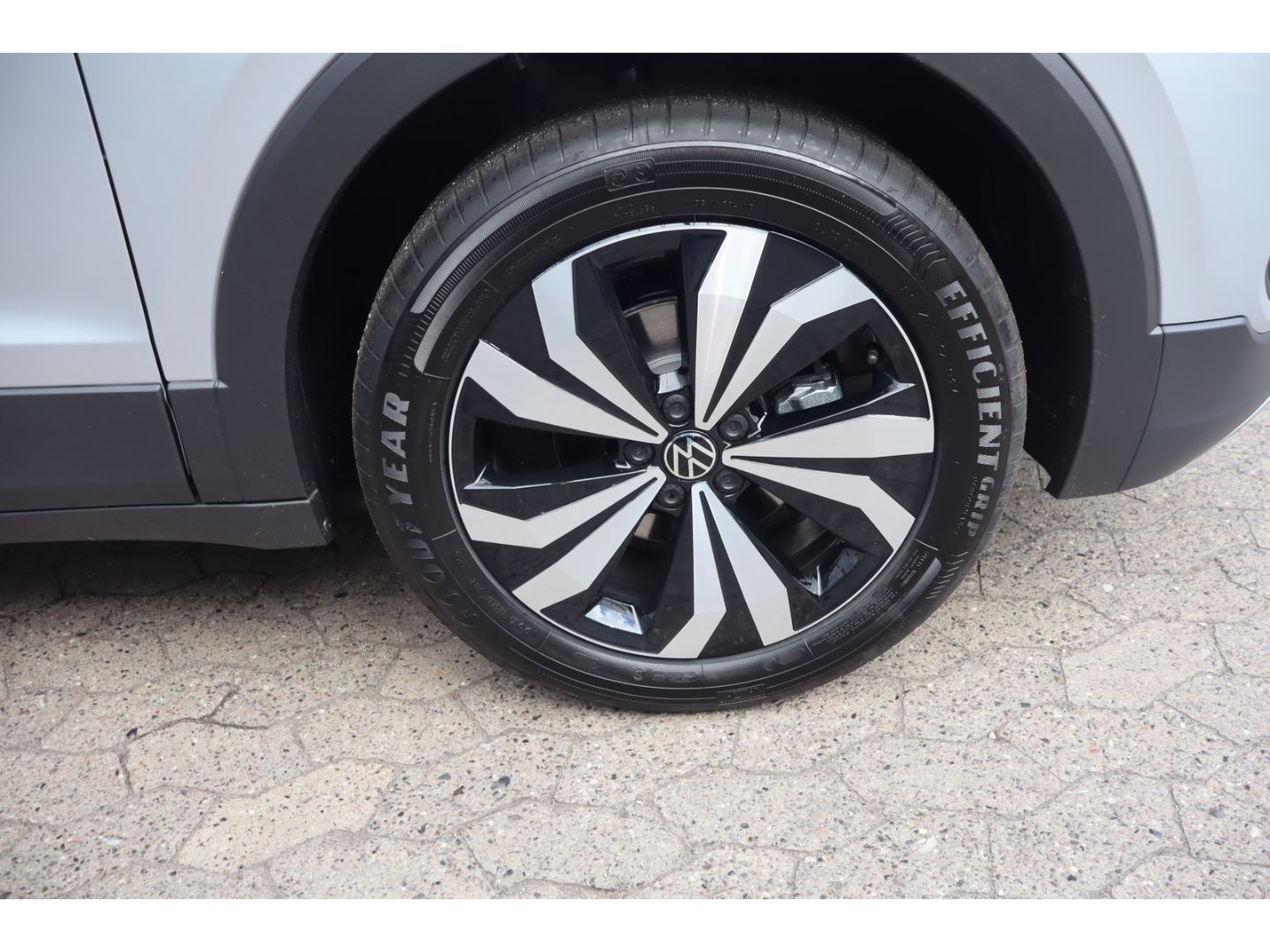 Volkswagen T-Cross Life 1.0 TSI AHK RFK Shg. 17 Manilla ACC imagem 3