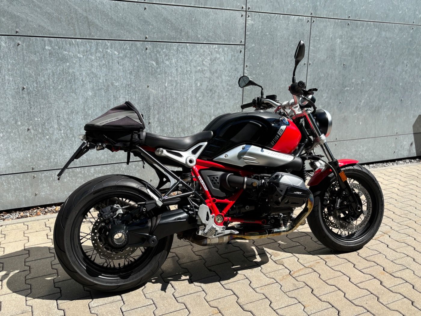 Fahrzeugabbildung BMW R nine T Pure