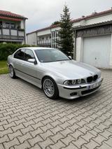BMW 540i A M-Sportpaket*Facelift*Navi16:9*Shz*PDC* - BMW 540 aus 2000: 540i