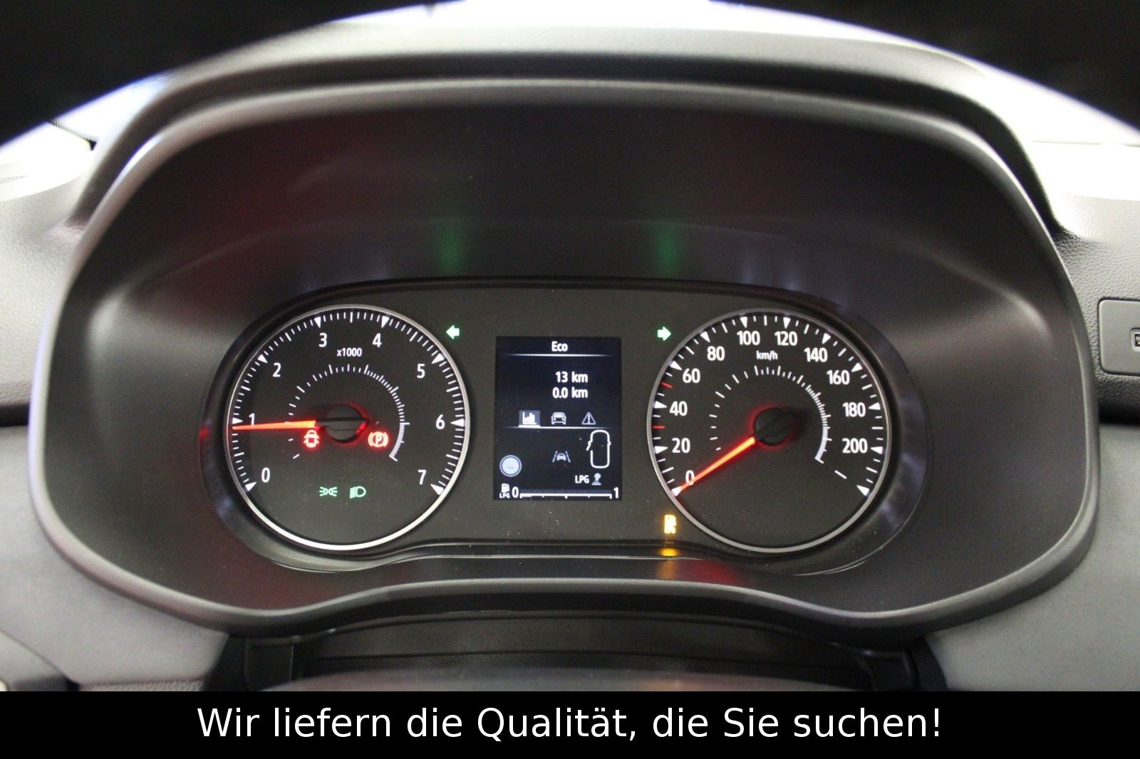Fahrzeugabbildung Dacia Sandero Stepway Eco-G 100 Extreme+