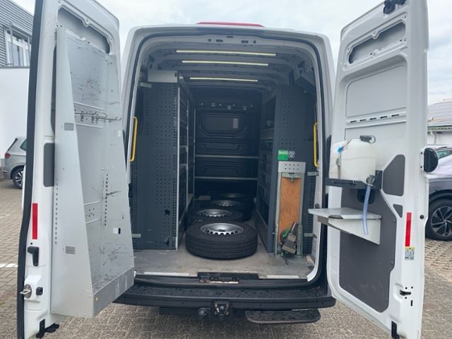 Fahrzeugabbildung Volkswagen Crafter 35 Kasten 2.0 TDI MR 1.HAND AHK STANDHEI