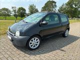 Renault Twingo C06 - Renault Twingo C06 mit Benzin-Antrieb