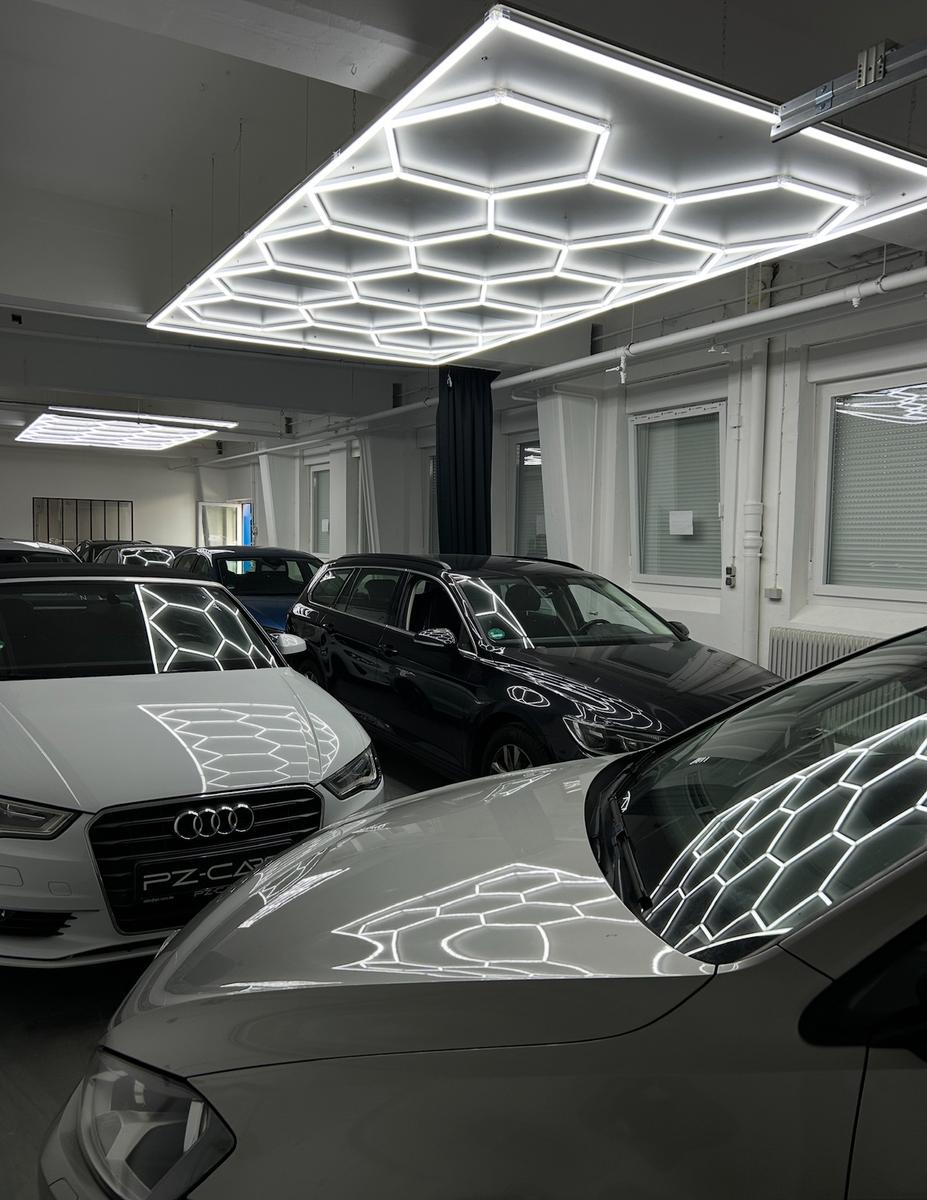 showroom-image-top