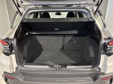 Fotografie des Jeep Avenger 1.2 GSE T3 GDI Longitude