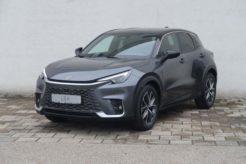Lexus LBX