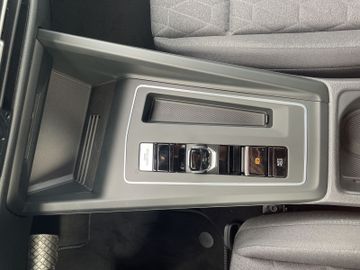 Volkswagen Golf - 11