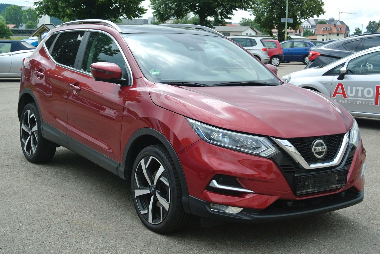 Nissan Qashqai Akari,Kamera,Navy