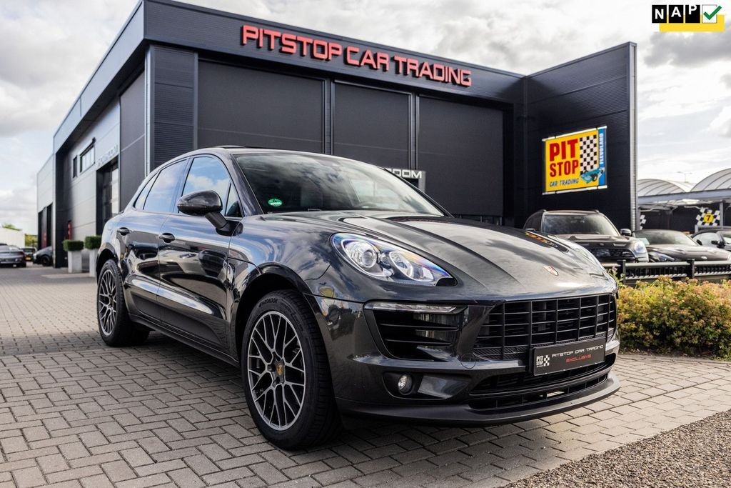 Image of Porsche Macan