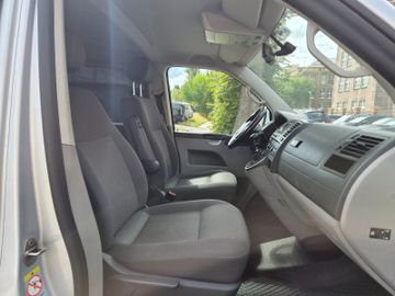Volkswagen T5 Transporter - 12