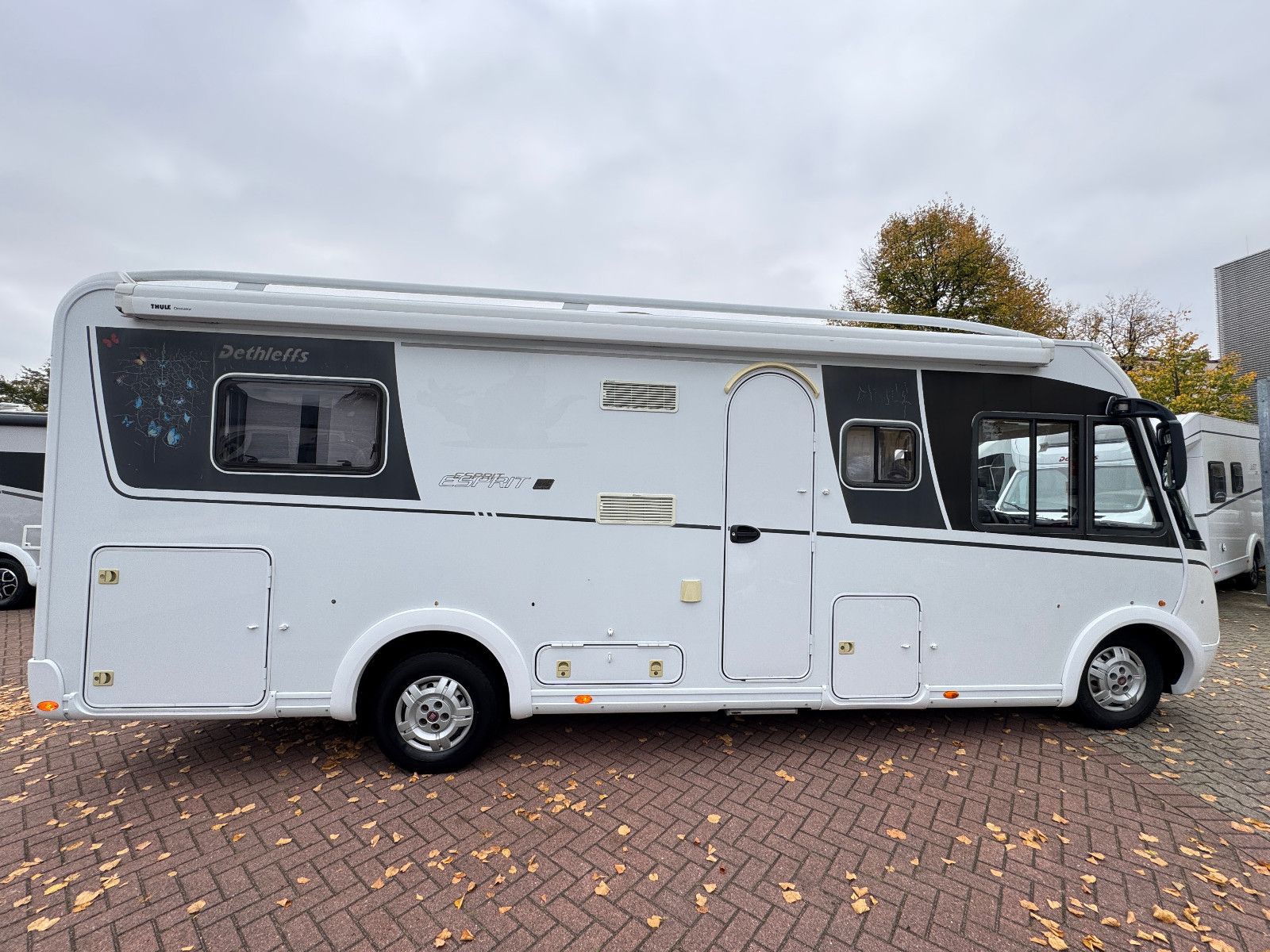 Fahrzeugabbildung Dethleffs Esprit Comfort I 7150-2 QUEENSBETT 1.HAND