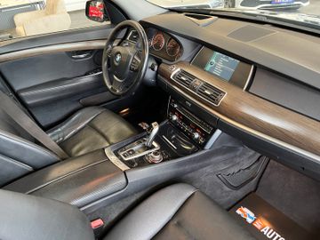 BMW 530 Gran Turismo *HUD*PANO*NAVI*LEDER*KAMERA*