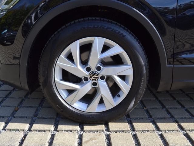 Tiguan 1.5 TSI DSG Elegance AHK/18-ZOLL/MATRIX/N