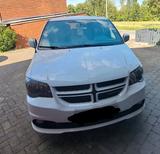 Dodge Grand Caravan - Dodge Grand Caravan Benzin Kleinbus 7-Sitzer