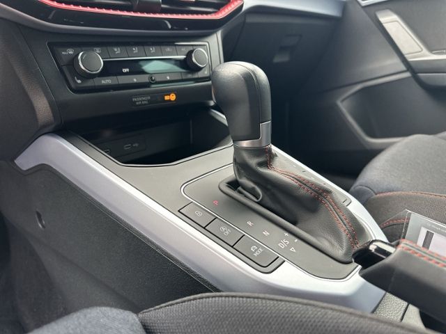 Arona 1.0 TSI DSG FR LED+NAVI+KAMERA+GRA+SITZHZ+