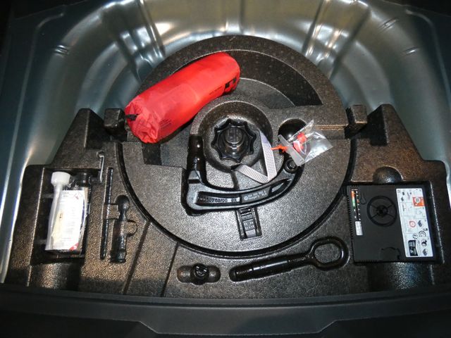 T-Roc 2.0 TDI Goal DSG AHK KAMERA LED PLUS