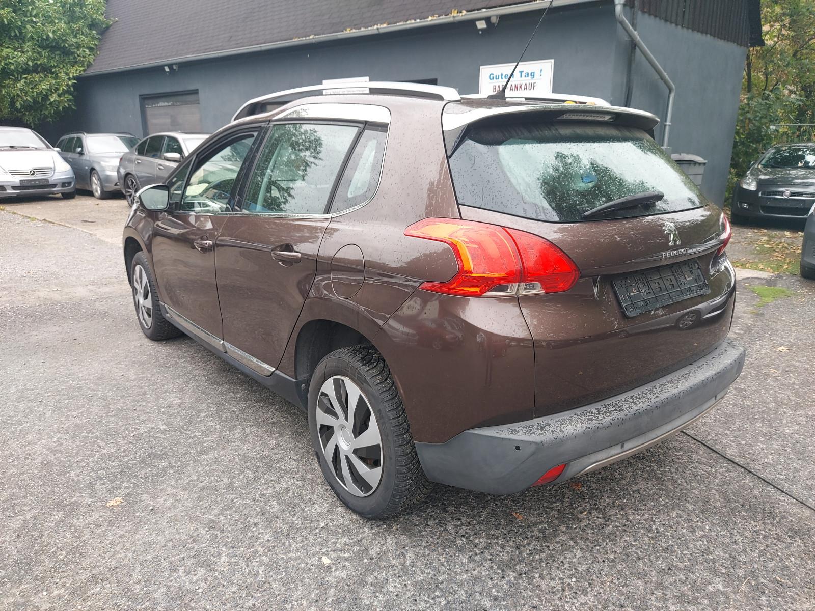 Peugeot 2008 1.6HDI Allure  Aut&Navi&SHZ