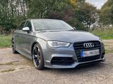 Audi S3 2.0 TFSI quattro - - graue Audi S3