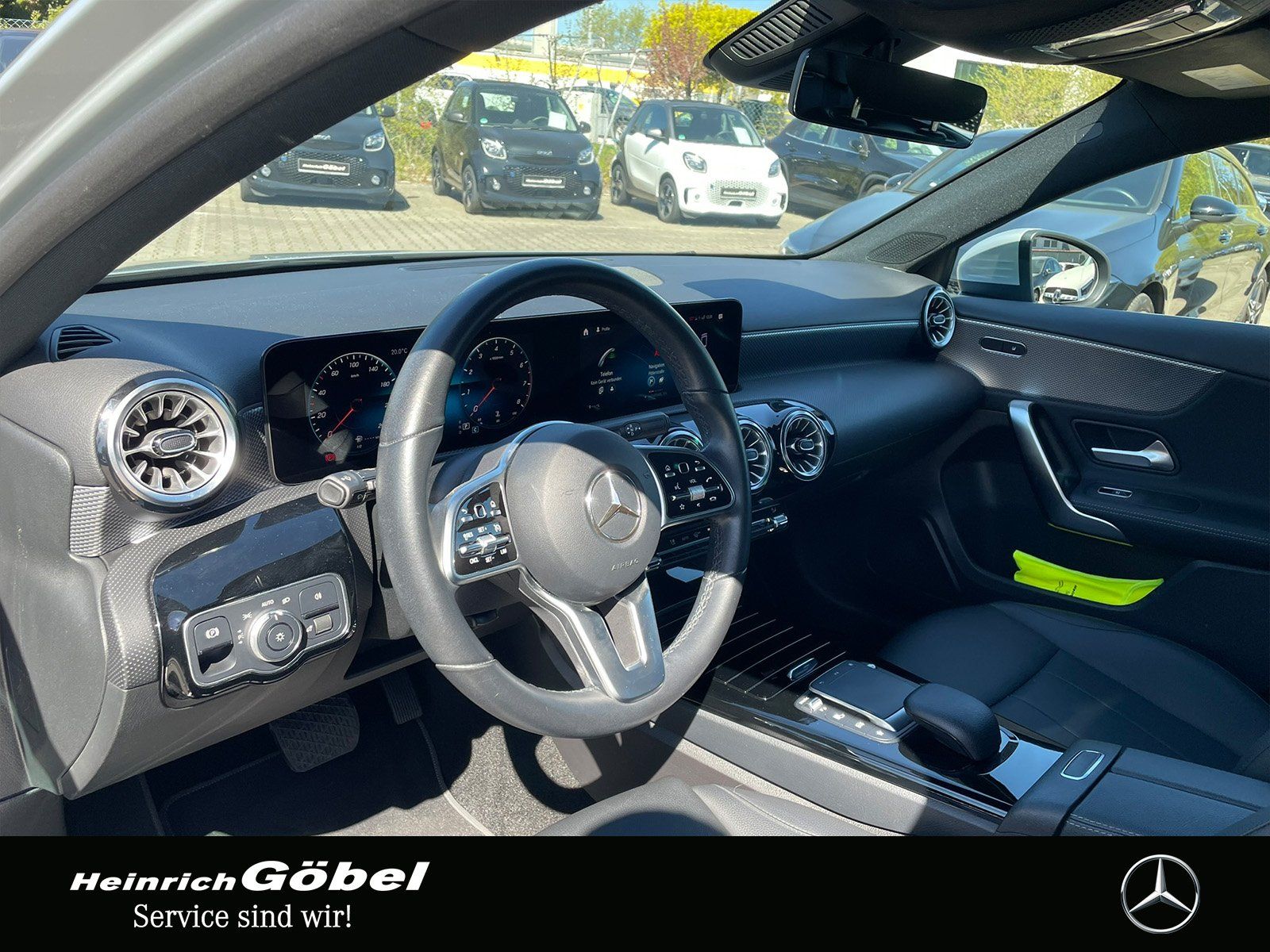 Fahrzeugabbildung Mercedes-Benz A 200 PROGRESSIVE*LED*CARPLAY*AMBIENTEBELEUCHTUN