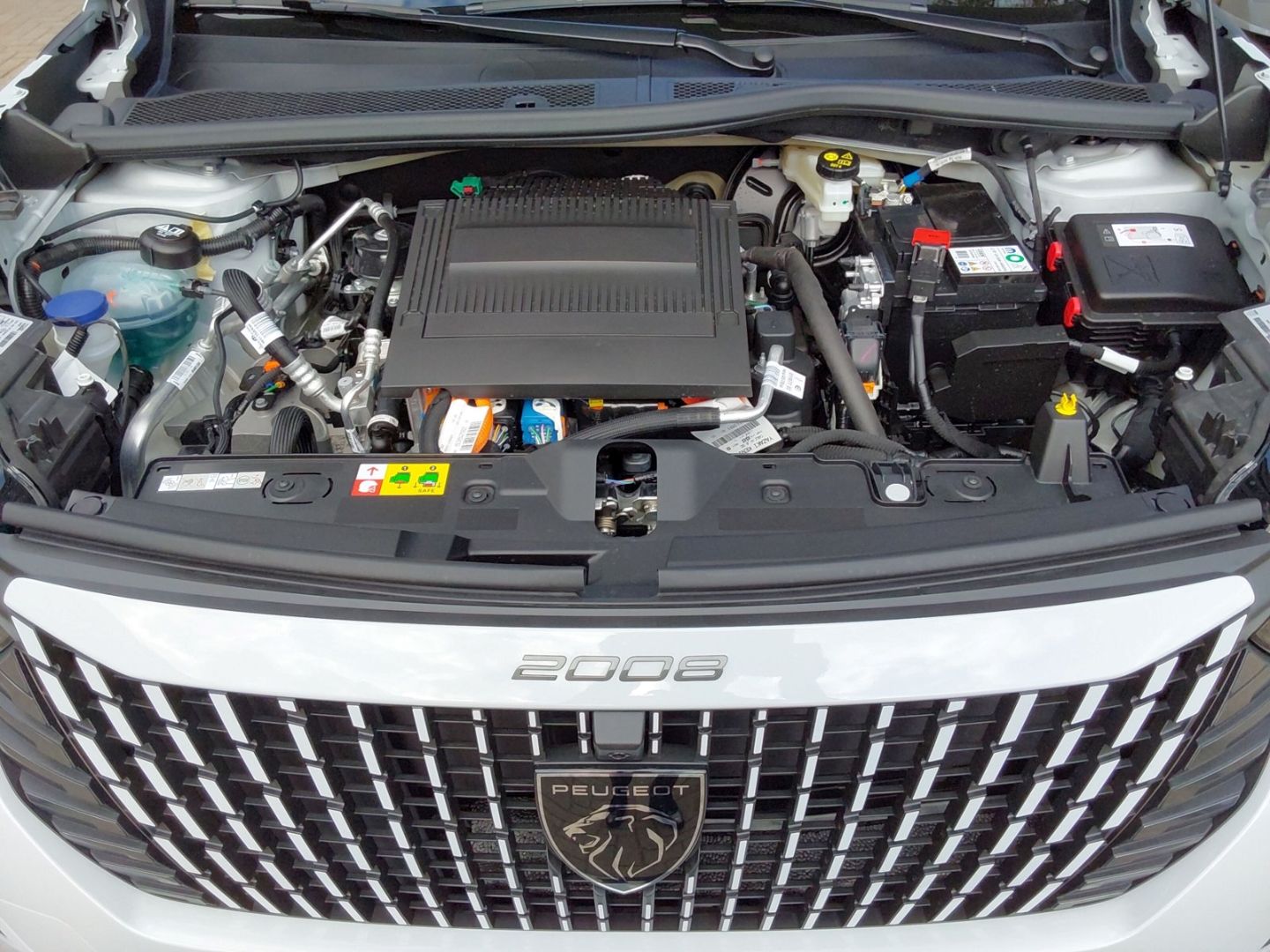 Peugeot 2008 - Bild 16